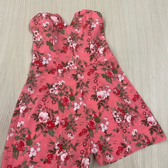 Romper - Picture 5 of 9